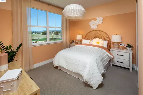 Bedroom - 386 Caspian Way, Napa, CA 94558 photo 3 of 4