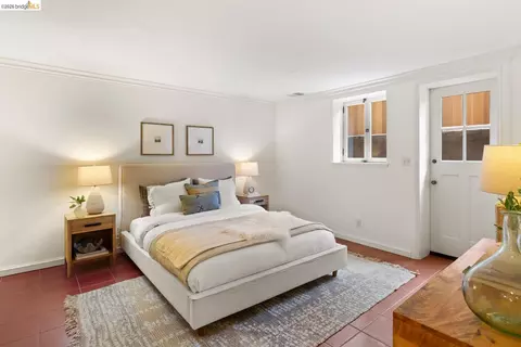 Bedroom - 1411 Hawthorne Ter, Berkeley, CA 94708 photo 7 of 7