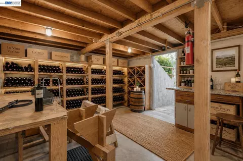 Other - 327 Kingston Ave, Martinez, CA 94553 photo 6 of 11