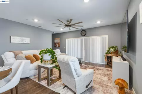 Other - 726 Sudbrook Ct, Patterson, CA 95363 photo 3 of 9