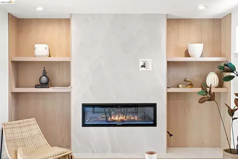 Living - 509 Junipero St, Pleasanton, CA 94566 photo 9 of 9