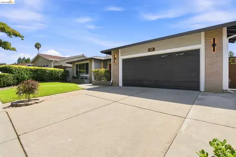 Exterior - 509 Junipero St, Pleasanton, CA 94566 photo 5 of 13
