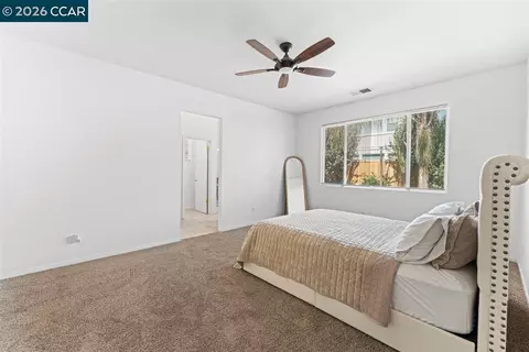 Bedroom - 563 Silver Saddle Dr, Pittsburg, CA 94565 photo 8 of 8