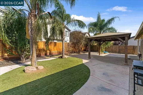 Exterior - 563 Silver Saddle Dr, Pittsburg, CA 94565 photo 8 of 8