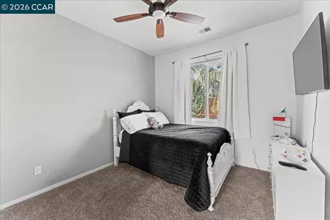 Bedroom - 563 Silver Saddle Dr, Pittsburg, CA 94565 photo 5 of 8