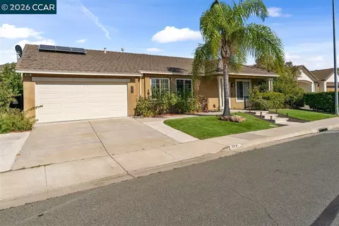 Exterior - 563 Silver Saddle Dr, Pittsburg, CA 94565 photo 3 of 8
