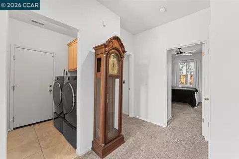 Entry Way - 563 Silver Saddle Dr, Pittsburg, CA 94565 photo 2 of 2