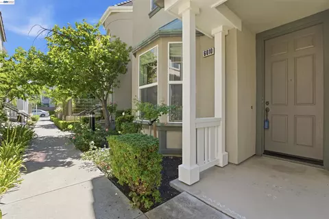 Exterior - 6010 Hillbrook Pl, Dublin, CA 94568 photo 5 of 8