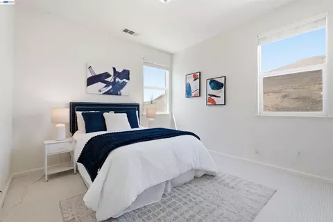 Bedroom - 6010 Hillbrook Pl, Dublin, CA 94568 photo 7 of 9