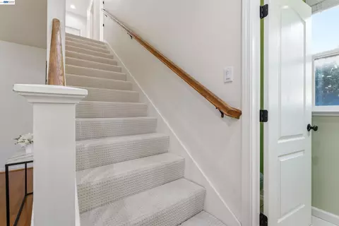 Entry Way - 6010 Hillbrook Pl, Dublin, CA 94568 photo 1 of 2