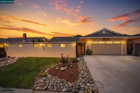 838 Cherokee Dr, Livermore, CA 94551
