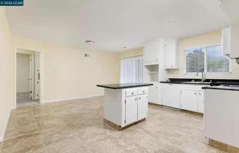 Other - 185 Coleridge Dr, Vallejo, CA 94591 photo 2 of 3