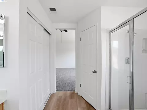 Entry Way - 2356 Yorkshire Dr, Antioch, CA 94531 photo 4 of 4