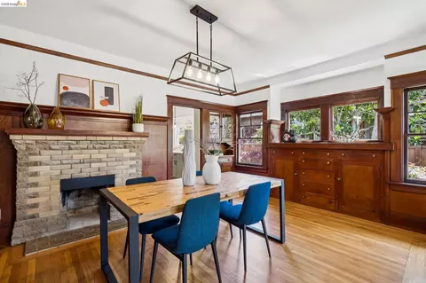 Dining - 1701 Derby St, Berkeley, CA 94703 photo 2 of 5