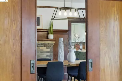 Dining - 1701 Derby St, Berkeley, CA 94703 photo 1 of 5