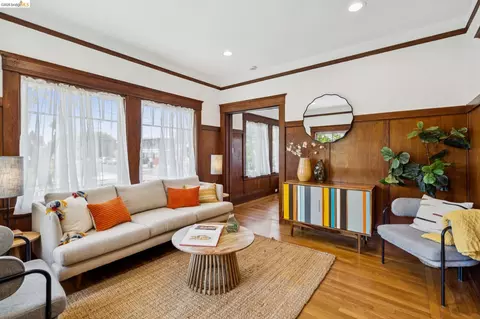 Living - 1701 Derby St, Berkeley, CA 94703 photo 1 of 2