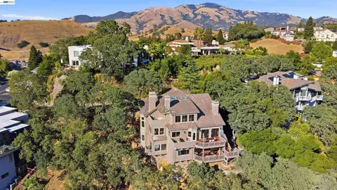 506 Oakshire Pl, Alamo, CA 94507