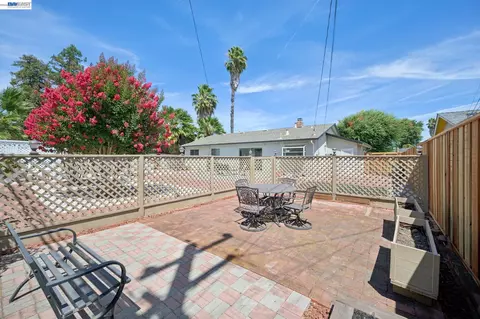 Exterior - 8231 Cardiff Dr, Dublin, CA 94568 photo 22 of 30
