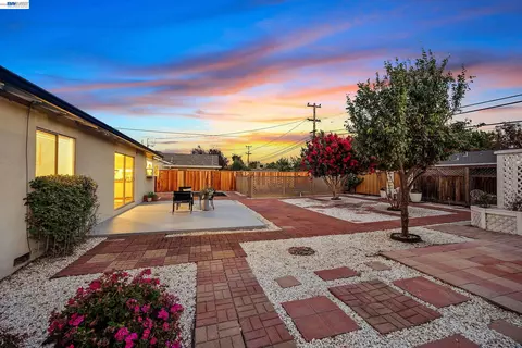 Exterior - 8231 Cardiff Dr, Dublin, CA 94568 photo 12 of 30