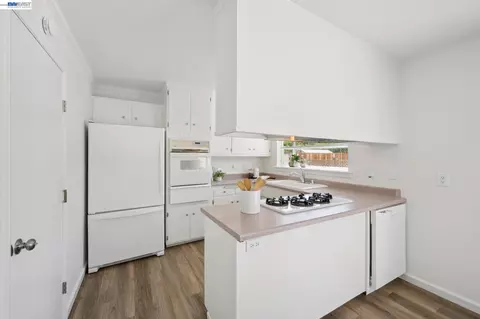 Kitchen - 8231 Cardiff Dr, Dublin, CA 94568 photo 1 of 5