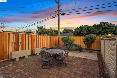 Exterior - 8231 Cardiff Dr, Dublin, CA 94568 photo 20 of 30