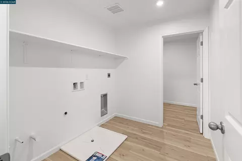 Other - 953 Arneis Ave, Manteca, CA 95337 photo 4 of 11