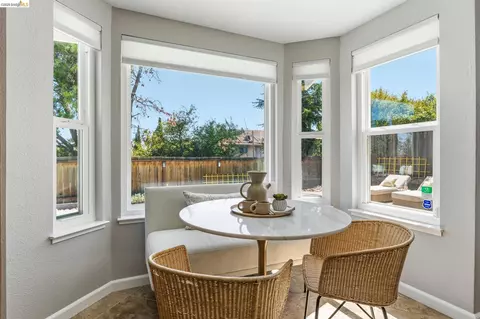 Dining - 2137 Pheasant Dr, Hercules, CA 94547 photo 6 of 6