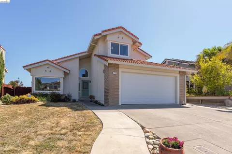 Exterior - 2137 Pheasant Dr, Hercules, CA 94547 photo 16 of 17