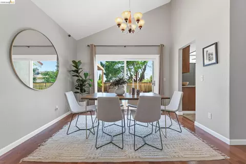 Dining - 2137 Pheasant Dr, Hercules, CA 94547 photo 2 of 6