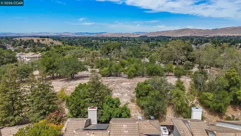 View/Area - 1111 Crest Ridge Ln, Concord, CA 94521 photo 10 of 10