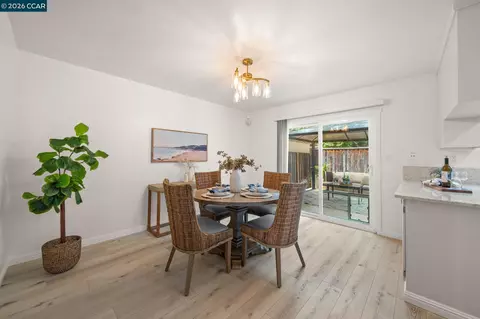 Dining - 1111 Crest Ridge Ln, Concord, CA 94521 photo 2 of 3