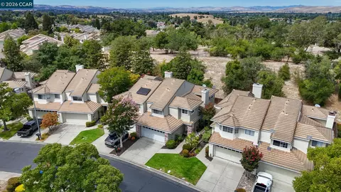View/Area - 1111 Crest Ridge Ln, Concord, CA 94521 photo 5 of 10