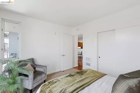 Bedroom - 200 2nd St #403, Oakland, CA 94607 photo 2 of 3