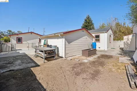 Exterior - 1152-1156 Francisco St, Berkeley, CA 94702 photo 15 of 19