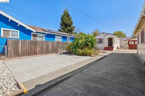 Exterior - 1152-1156 Francisco St, Berkeley, CA 94702 photo 4 of 19