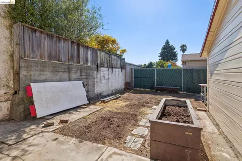 Exterior - 1152 Francisco St, Berkeley, CA 94702 photo 22 of 22