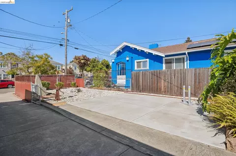 Exterior - 1152 Francisco St, Berkeley, CA 94702 photo 7 of 22