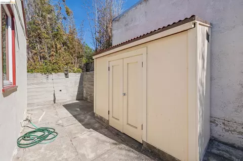 Exterior - 1152 Francisco St, Berkeley, CA 94702 photo 21 of 22