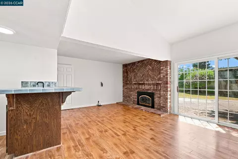 Living - 4672 Cope Ct, Pleasanton, CA 94566 photo 5 of 7