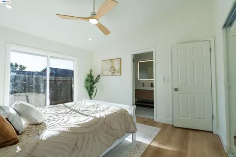 Bedroom - 1057 Topsail Dr, Vallejo, CA 94591 photo 5 of 11