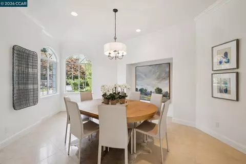 Dining - 2 Reliez Manor Ct, Lafayette, CA 94549 photo 1 of 1