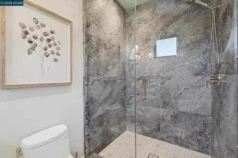 Bath - 3647 Happy Valley Rd, Lafayette, CA 94549 photo 6 of 8