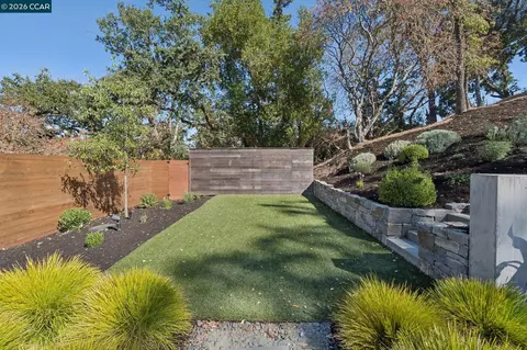 Exterior - 3647 Happy Valley Rd, Lafayette, CA 94549 photo 4 of 6