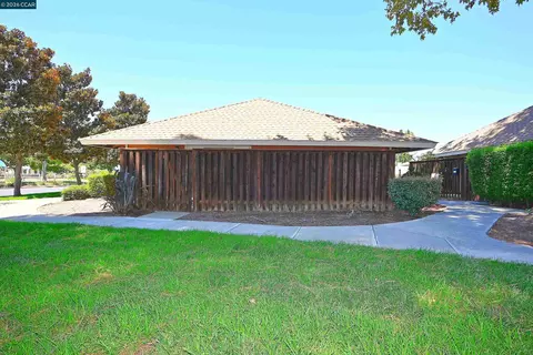2099 Olivera Rd #A, Concord, CA 94520 photo 5