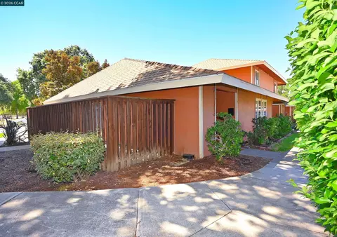 2099 Olivera Rd #A, Concord, CA 94520 photo 2