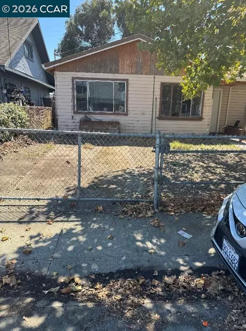 520 Harrison Dr, Richmond, CA 94806 photo 3