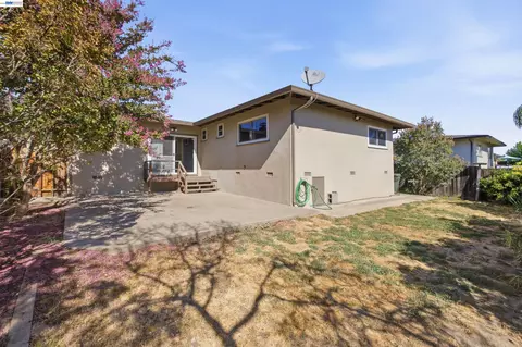 Exterior - 1243 Temple Dr, Pacheco, CA 94553 photo 2 of 8