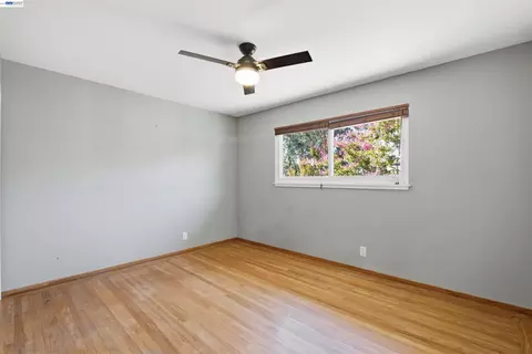 Bedroom - 1243 Temple Dr, Pacheco, CA 94553 photo 6 of 7