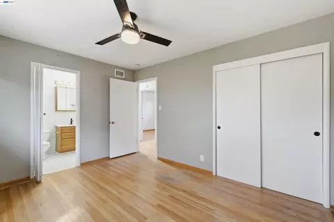 Bedroom - 1243 Temple Dr, Pacheco, CA 94553 photo 2 of 7