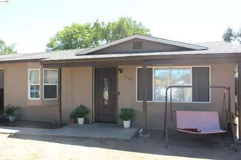Exterior - 2268 E Marsh St, Stockton, CA 95205 photo 2 of 6